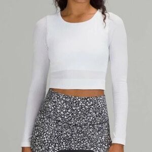 White ebb to street long Sleeve Crop Top
